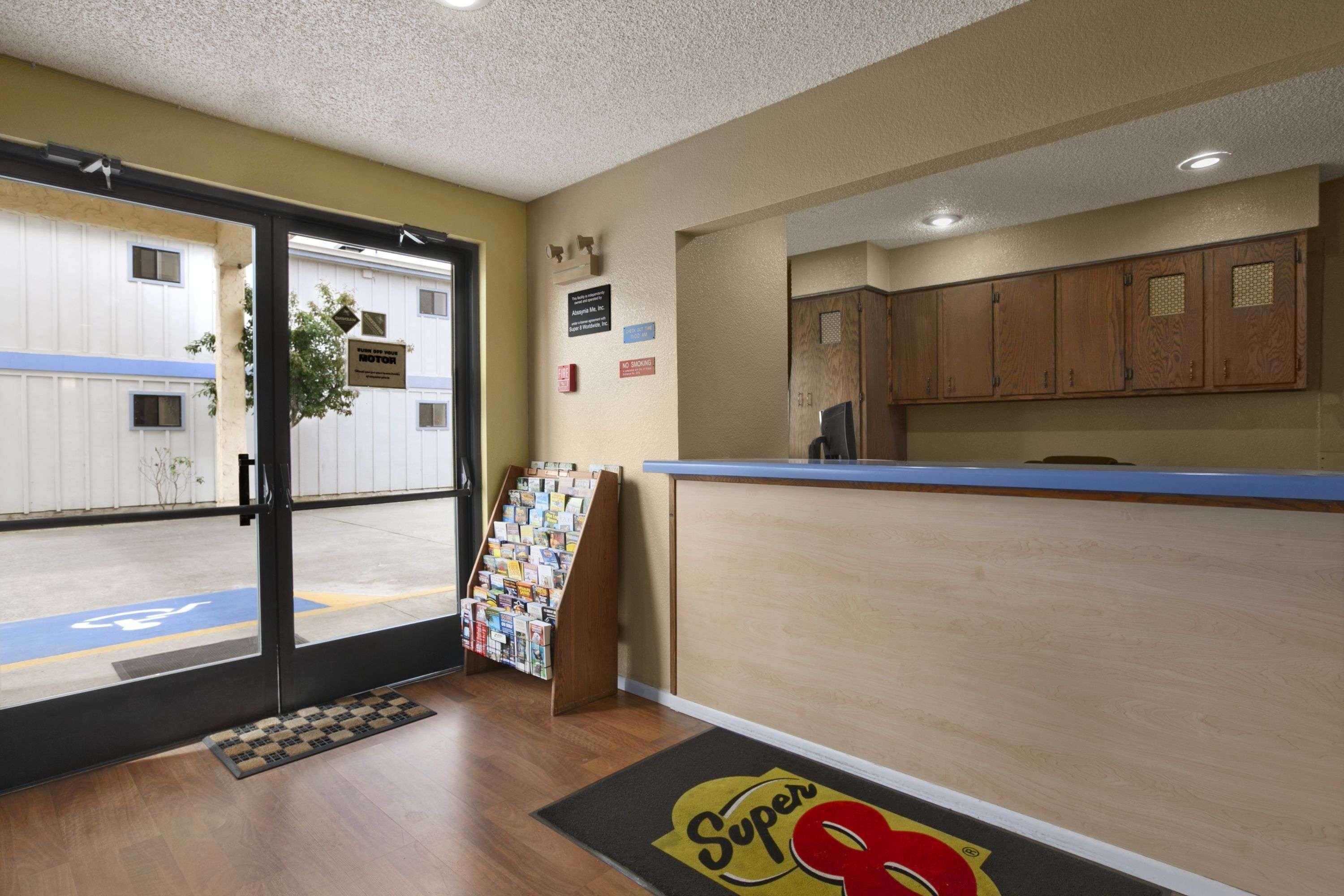 Hotel Super 8 By Wyndham Arcata Exterior foto
